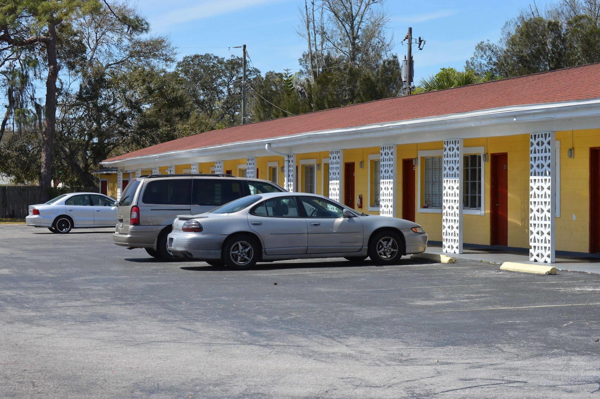 Siesta Inn Sarasota - Indian Beach Exterior foto